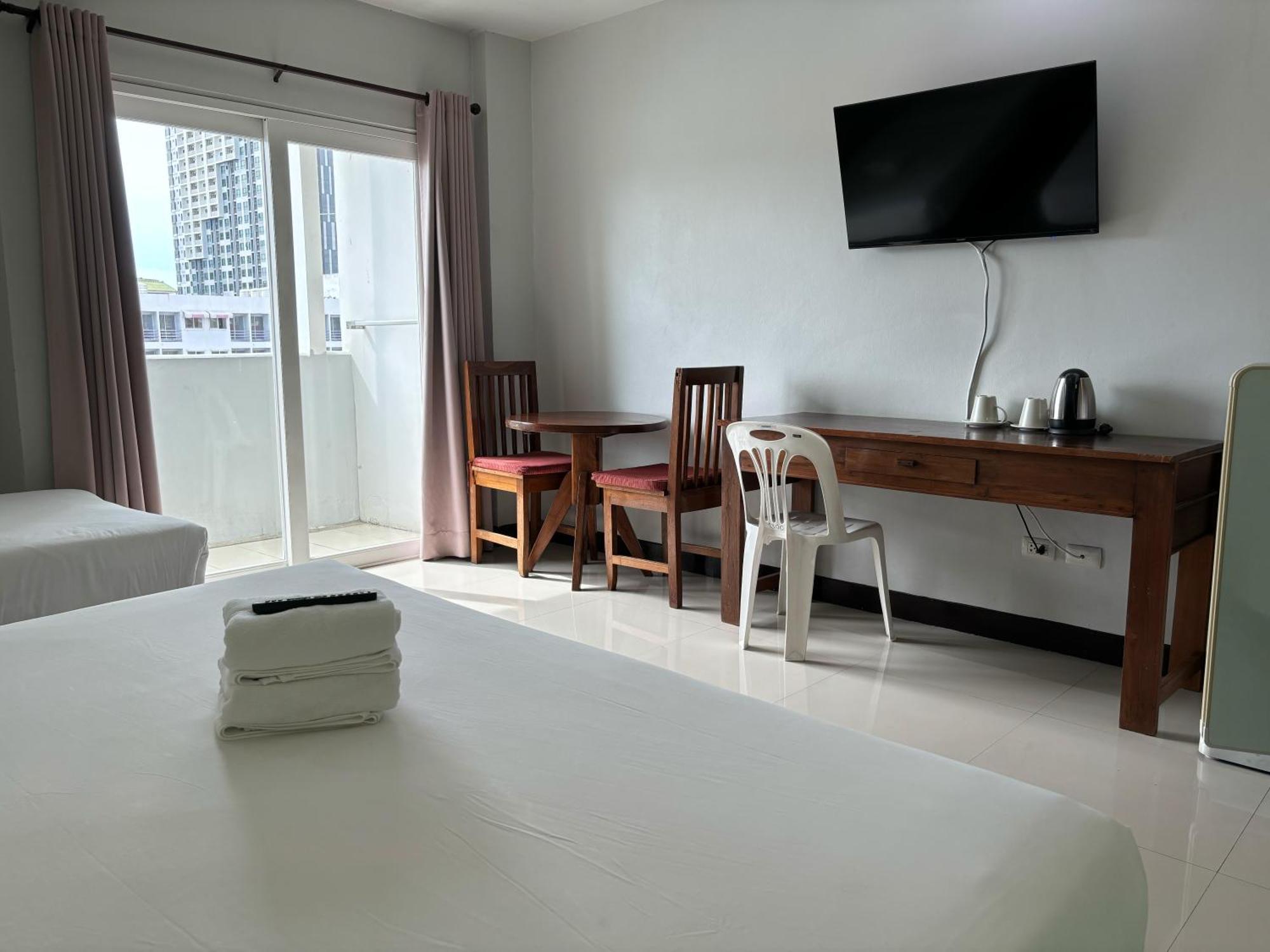酒店 Sutus Court 1 Pattaya