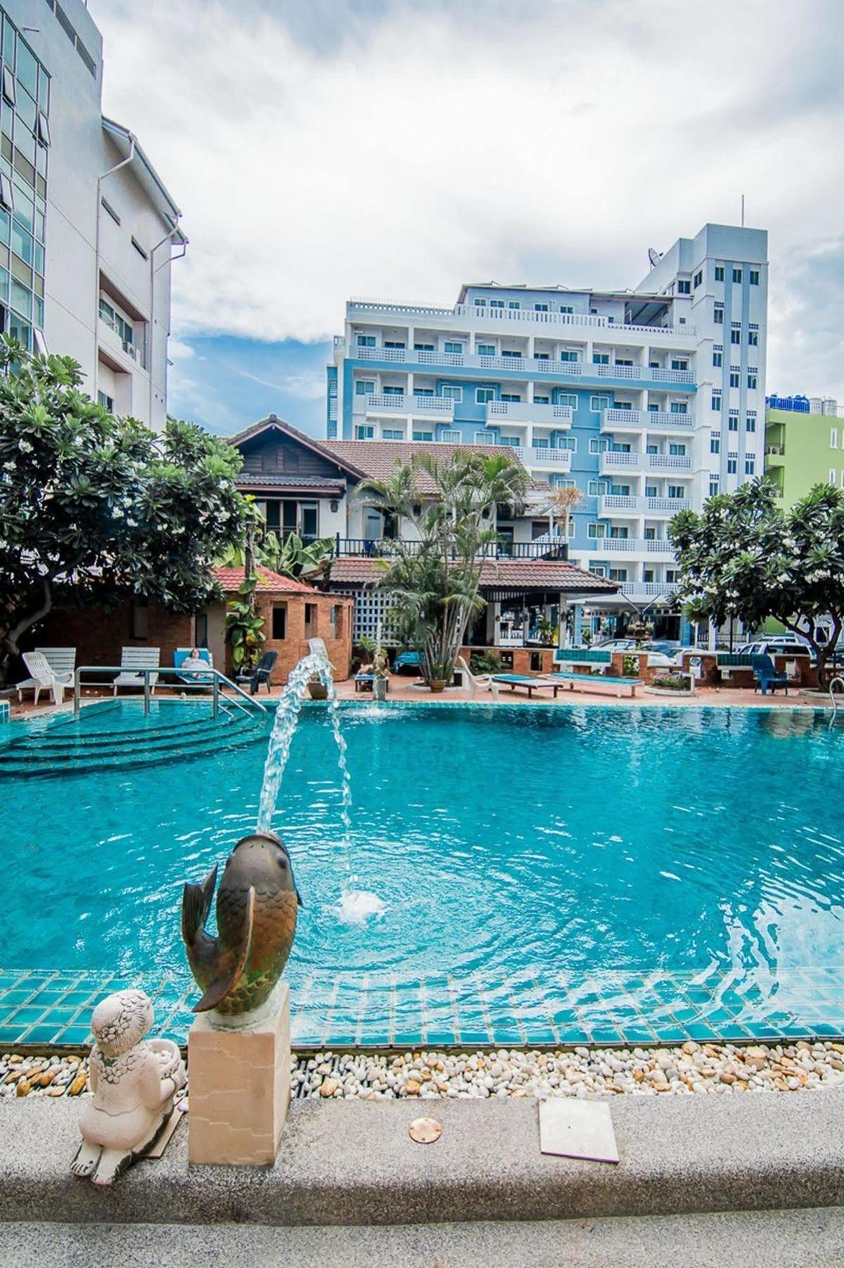 Sutus Court 1 酒店 Pattaya